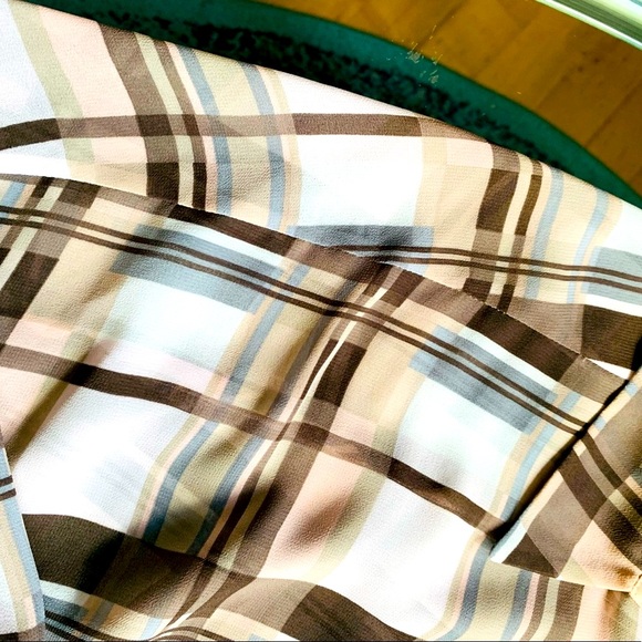 ✨ VINCE CAMUTO✨ Oversized High-Low Plaid Blouse - Picture 5 of 16